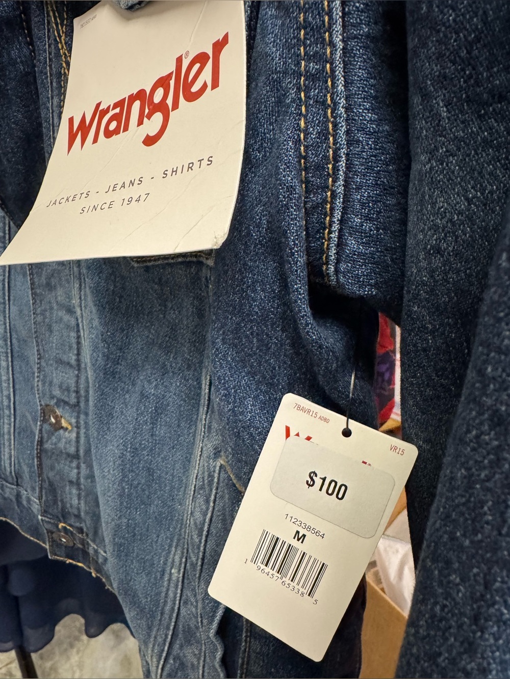 WRANGLER® WESTERN SHERPA LINED DENIM JACKET - Picture 4 of 4